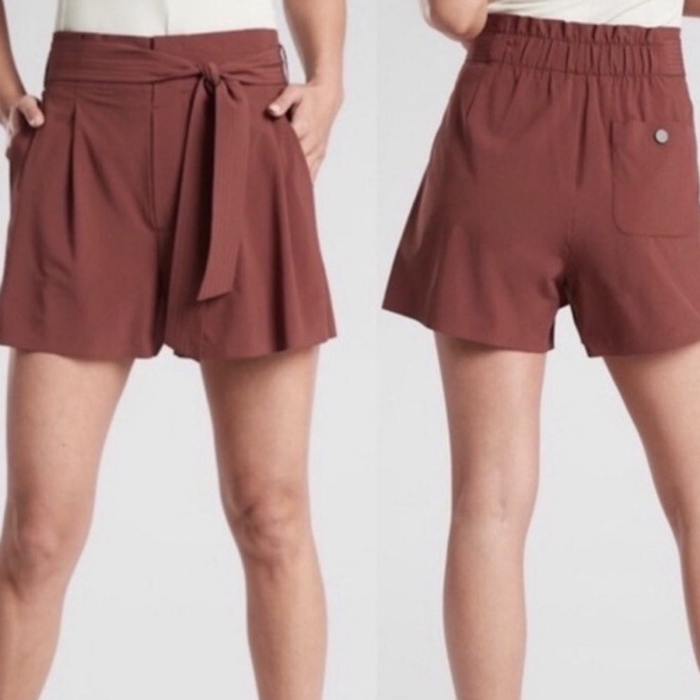 Athleta NWT chocolate brown Skyline Short Hero sz 4 - Picture 2 of 9
